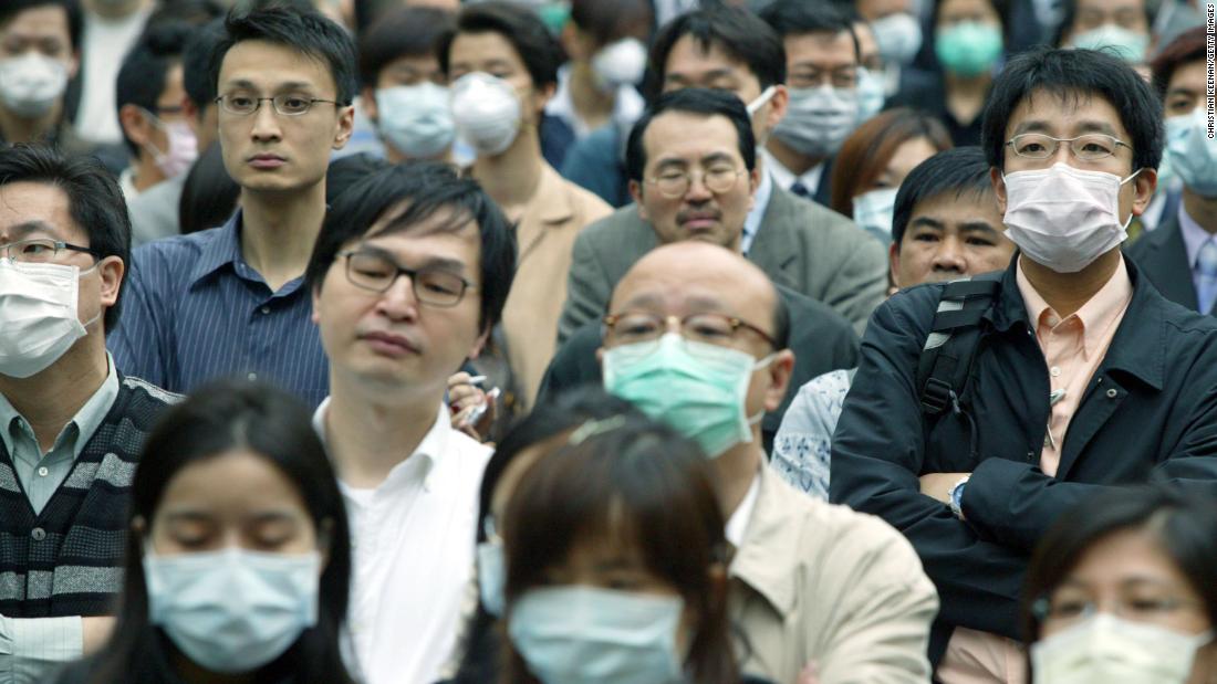 Coronavirus news and live updates: Death toll in China surpasses total from SARS outbreak