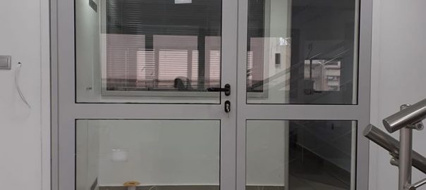 glass fire doors - γυάλινες πόρτες πυρασφαλείας
