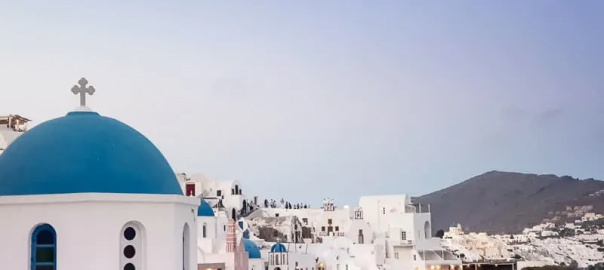 what-to-see-in-santorini-this-summer